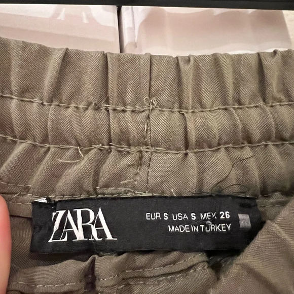 Zara Green Cargo Jogger Pants Size Small Lightweight Drawstring Waist NWOT - Picture 2 of 3